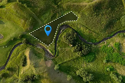 Функциональные выгоды Оптимальное зонирование: точное определение границ и размеров участка позволяет рационально распределить пространство под газоны, дорожки, зоны отдыха и декоративные элементы